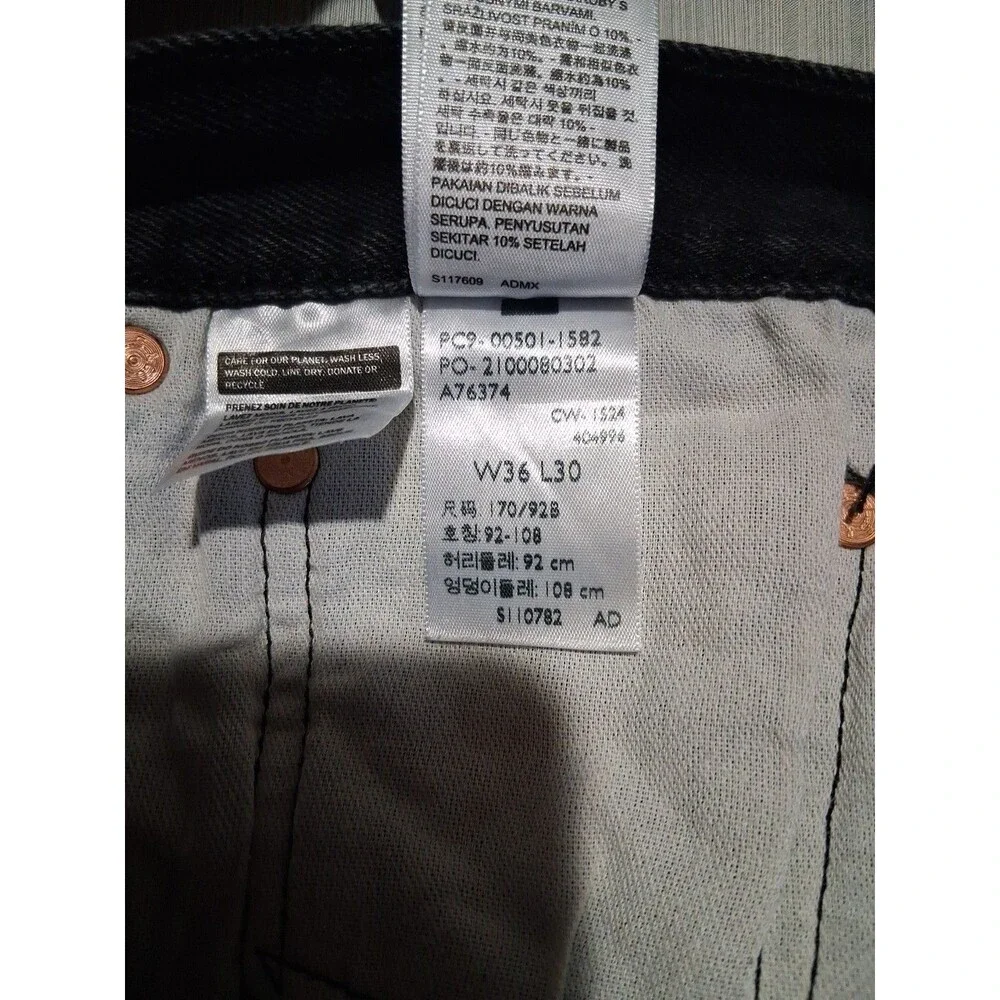 Levi's 501 Jeans Mens 36x30 Black Button Fly Straight Leg Denim Black Patch - Picture 4 of 6